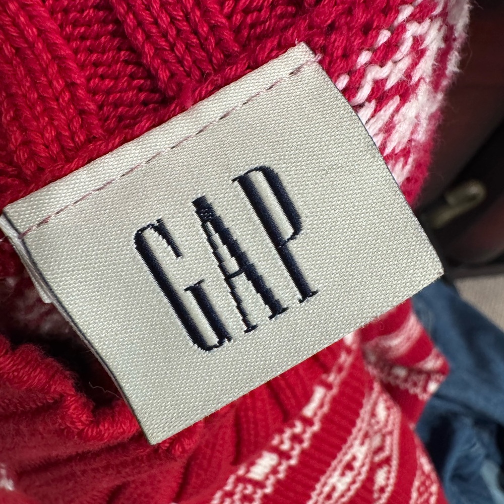 Vintage Gap Red and White Sweater - Picture 8 of 9